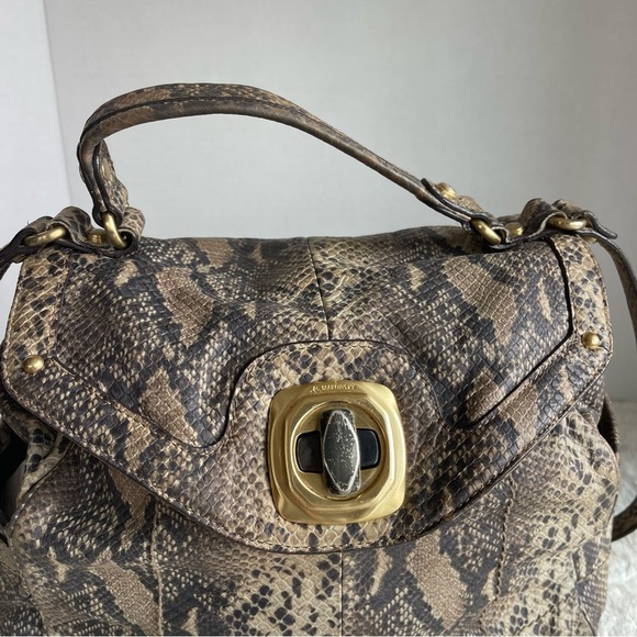 B Makowsky Satchel Shoulder Crossbody Handbag Leather Gray Beige gold Snake Y2K - Picture 6 of 16